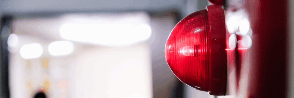 Sirene de alarme de incêndio.